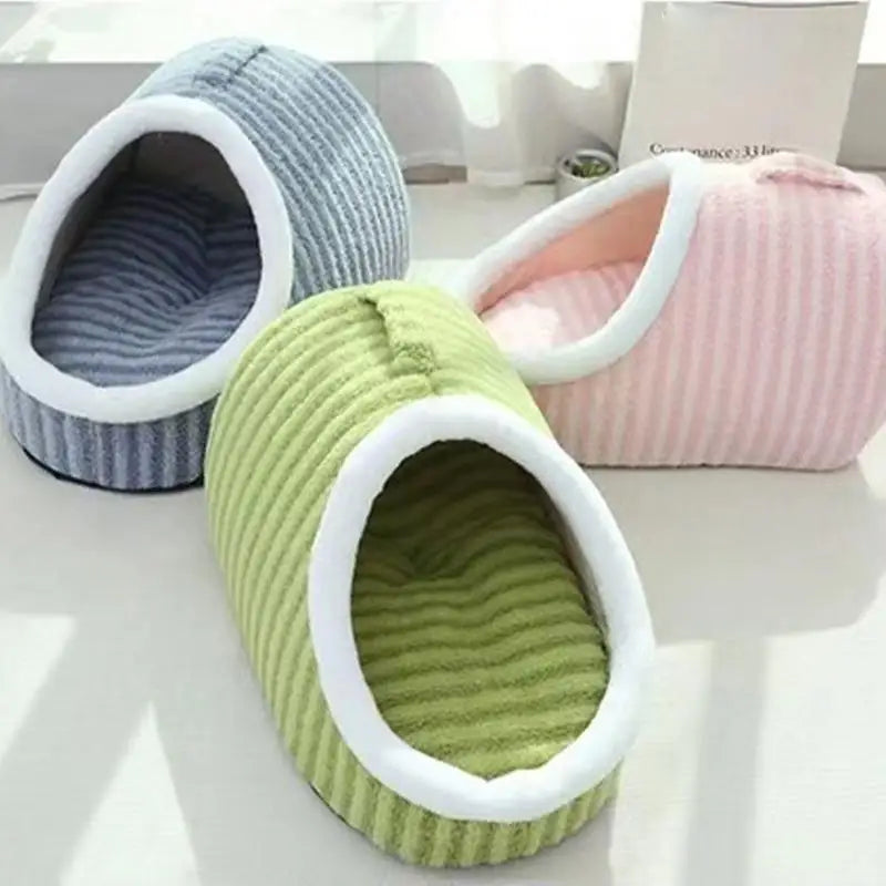 SnuggleNest: The Ultimate Cozy Hideaway Pet Bed for Comfort & Security