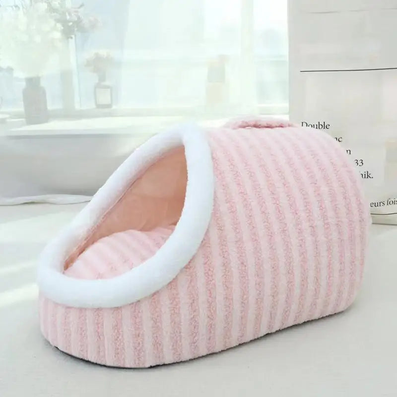 SnuggleNest: The Ultimate Cozy Hideaway Pet Bed for Comfort & Security